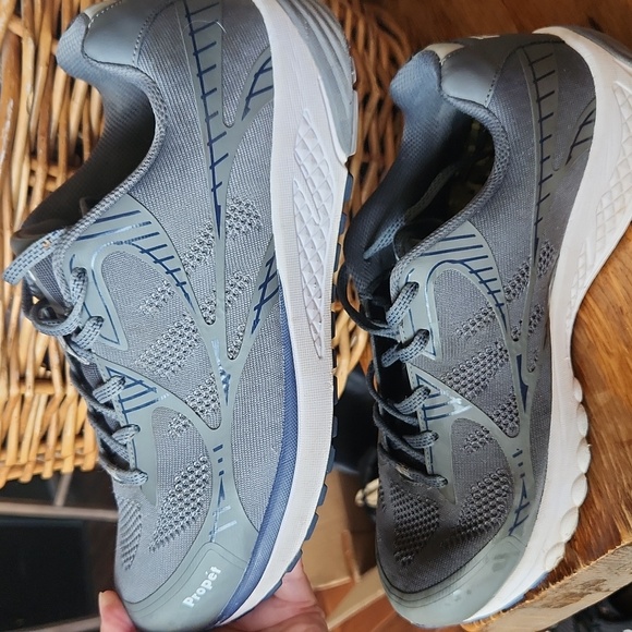 Propet One LT Gray Trainers Ortholite Gym Running Shoes Sneakers Gray sz 11 Wide - Picture 12 of 16